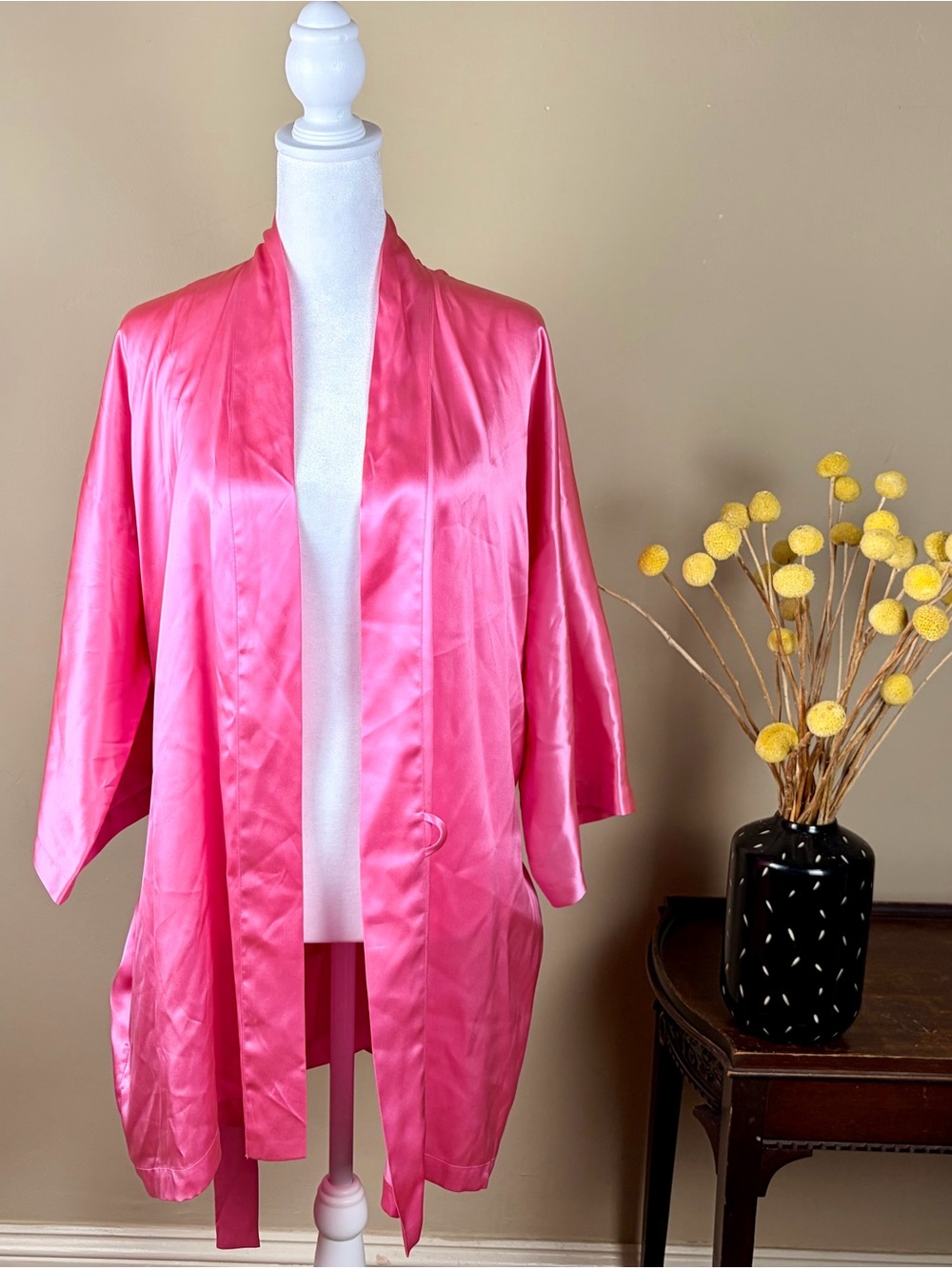 VTG 80s 100% Silk Victoria's Secret Robe Gold Crown Label Made in Hong Kong OS